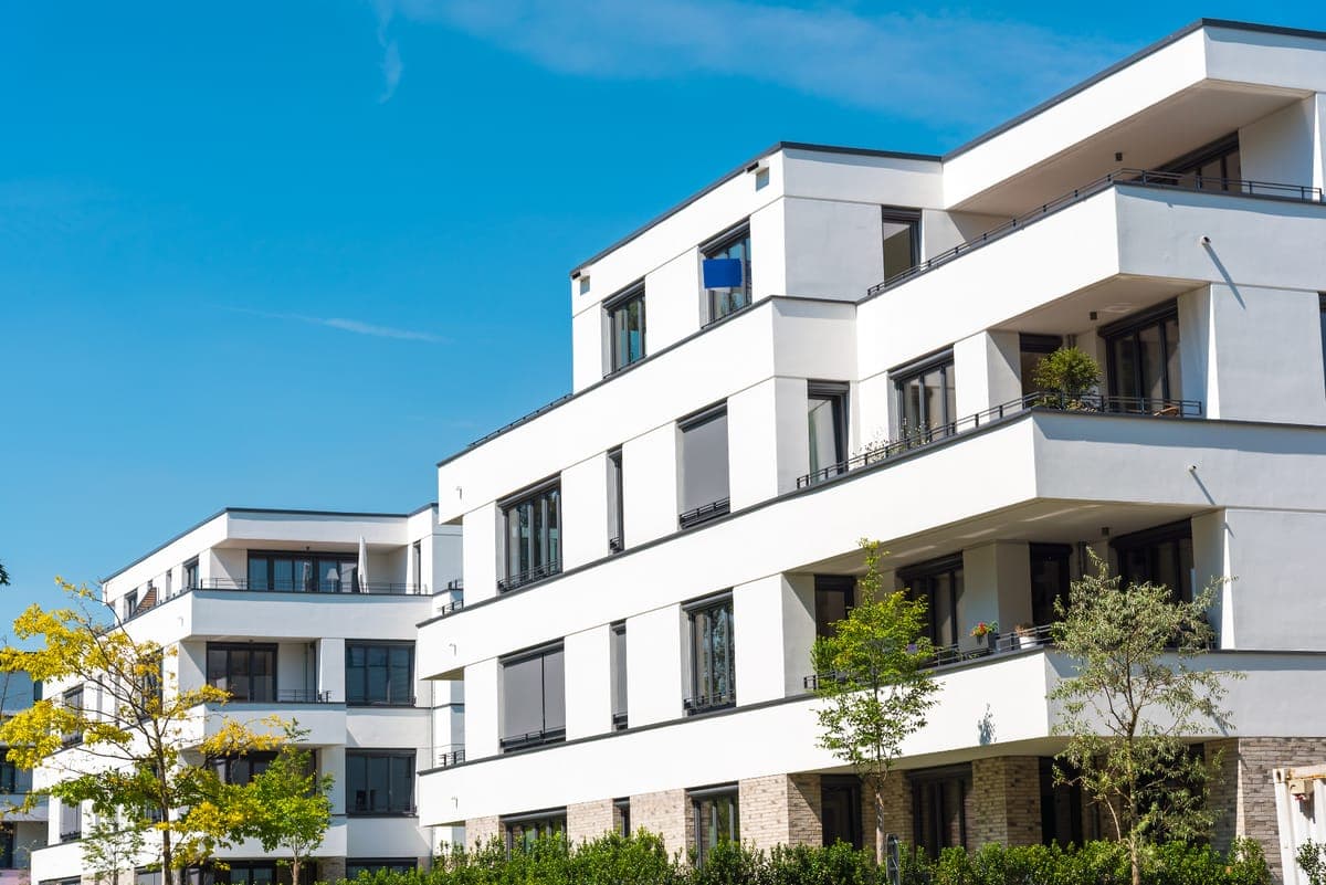 Projektberatung – modernes Mehrfamilienhaus