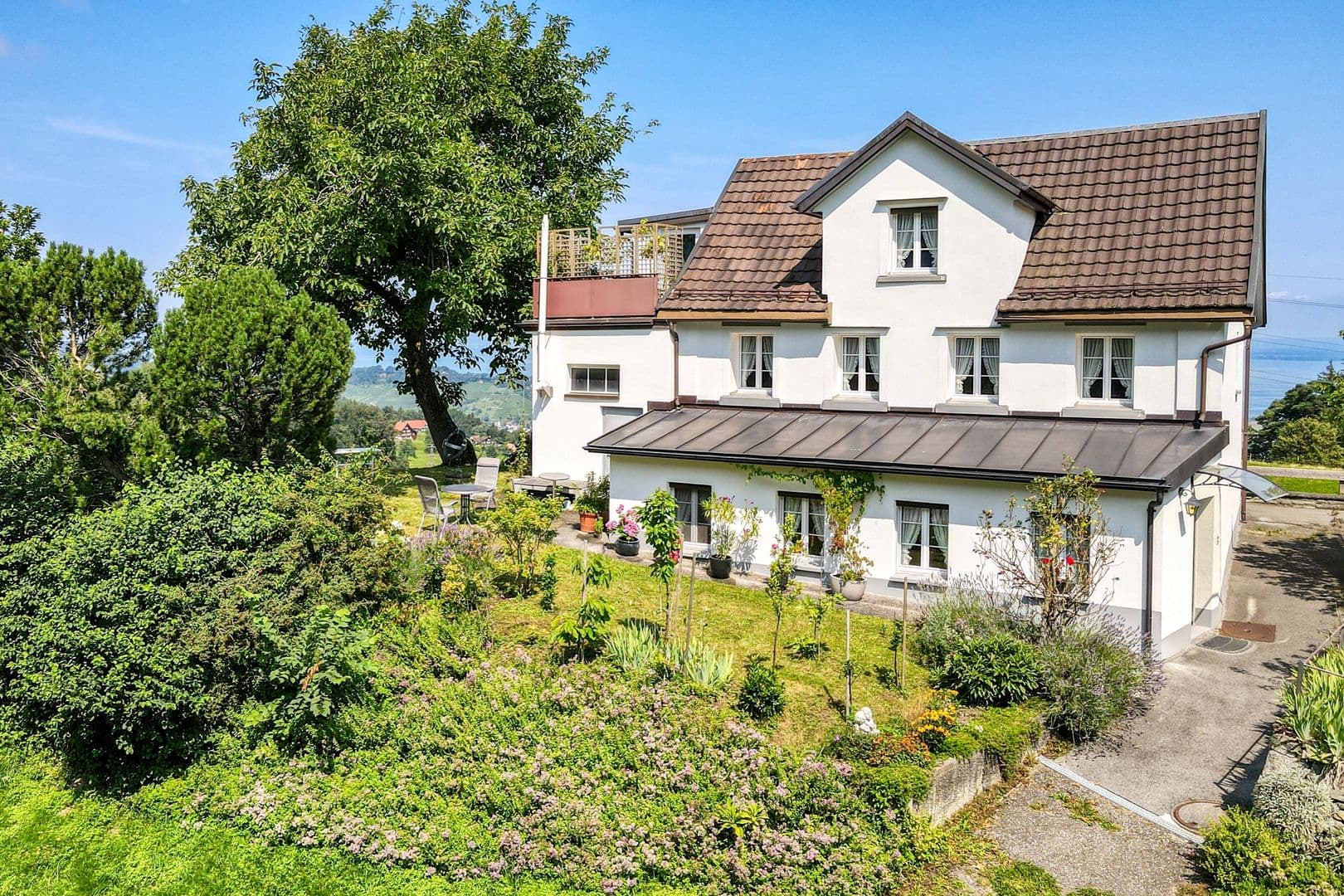 Ferienhaus mit traumhaftem Ausblick über den ganzen Bodensee