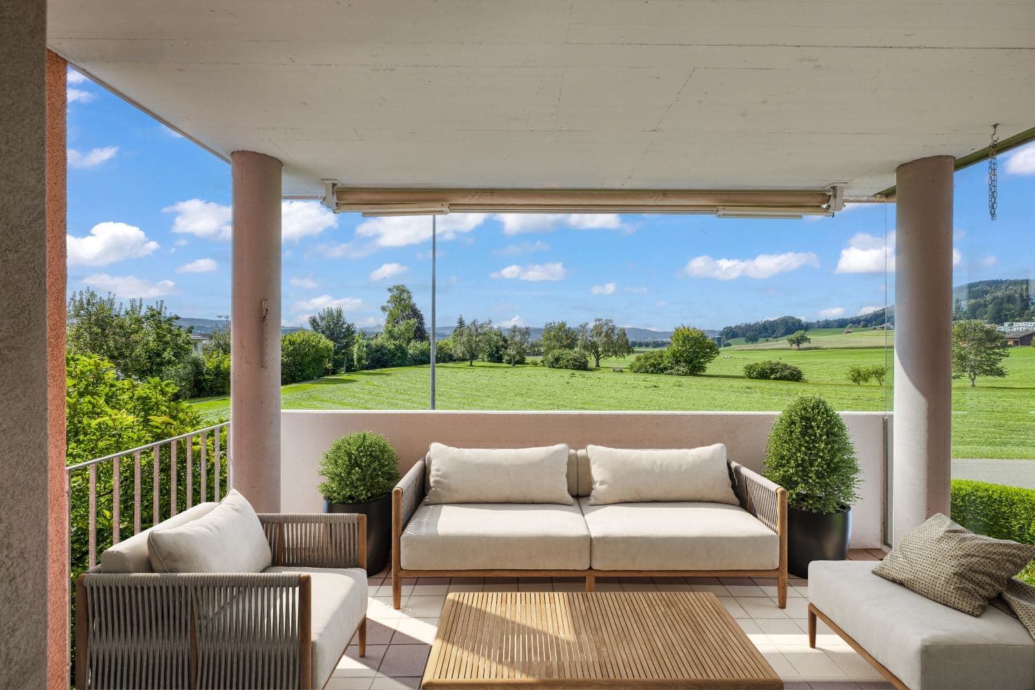 Ruhig und barrierefrei - Wohnen mit Weitblick an bester Lage