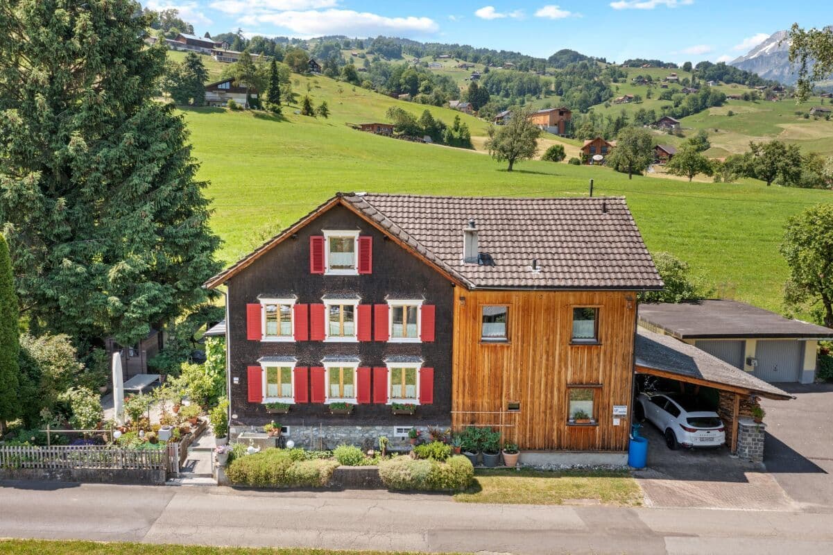 Charmantes Zuhause mit unverbaubarem Fernblick