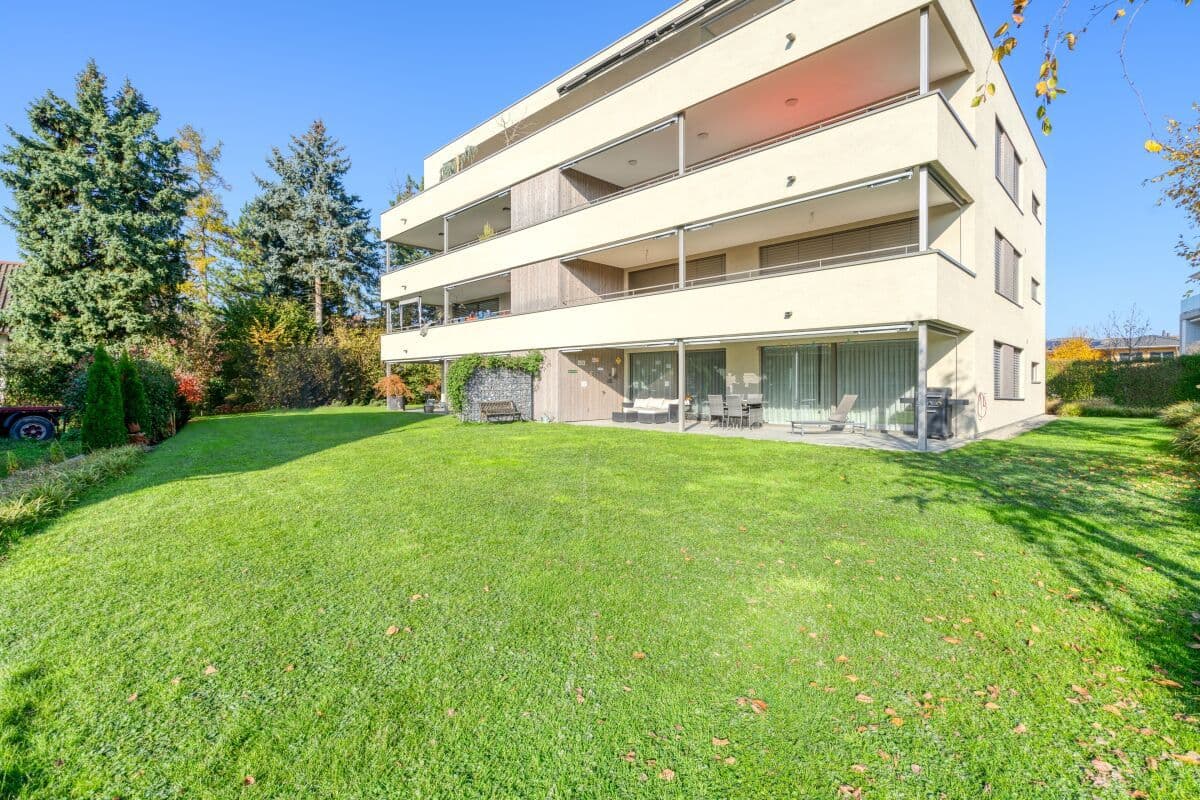 Grosszügige Gartenwohnung an ruhiger Lage