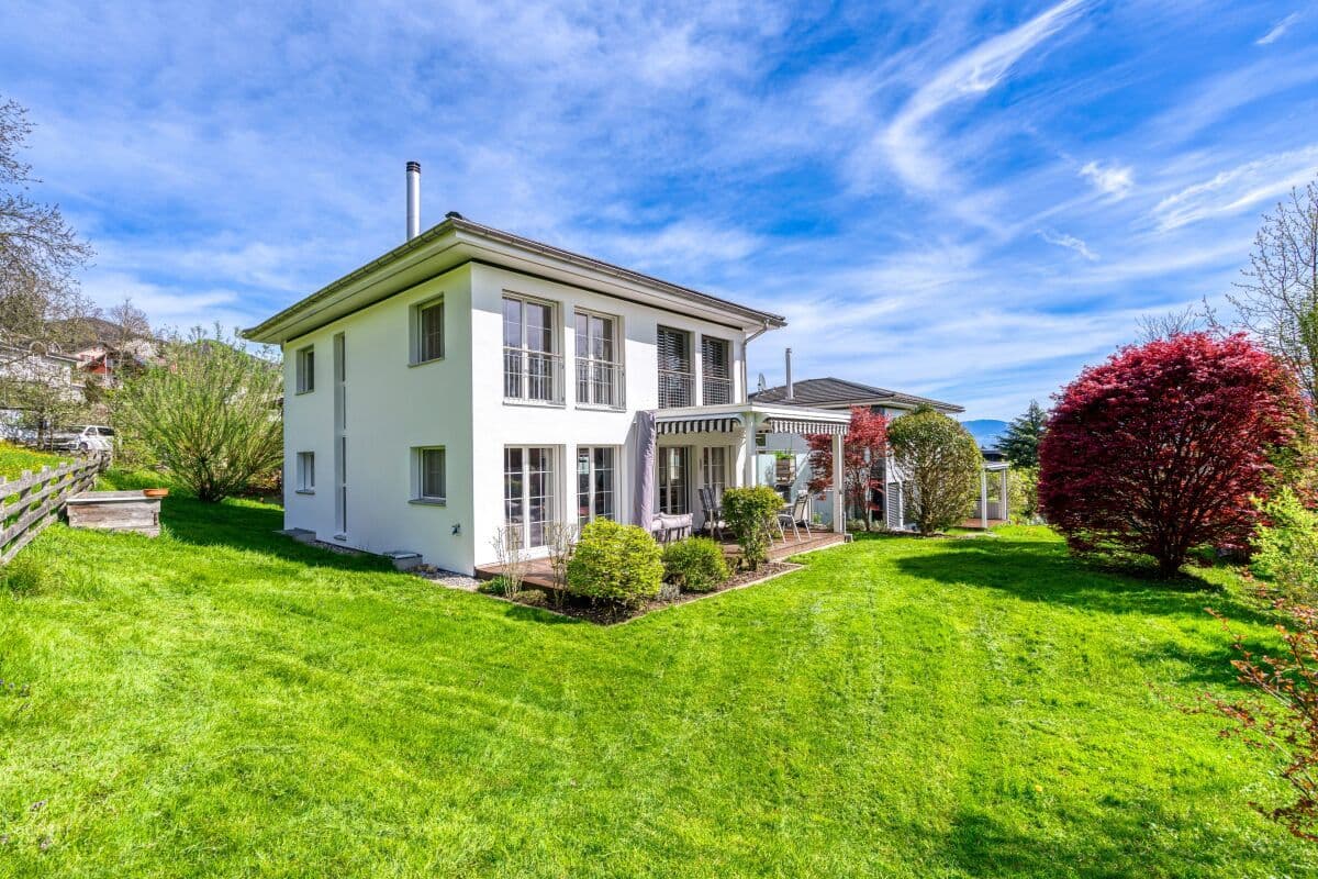 Exklusives Wohnjuwel im Grünen