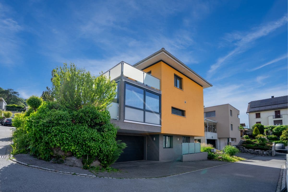 Modernes Einfamilienhaus mit herrlicher Weitsicht ins Rheintal